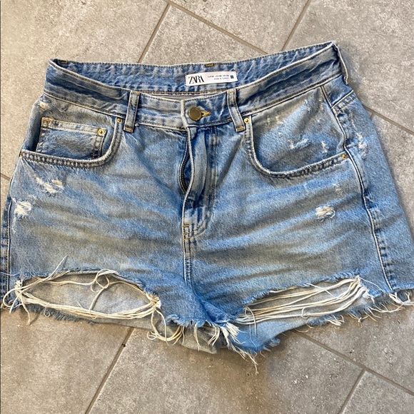 Zara Blue Jean Shorts Distressed High-Waisted - Picture 1 of 1